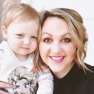 Meet your Posher, Carie